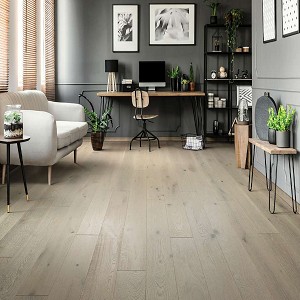 Expressions Oak
